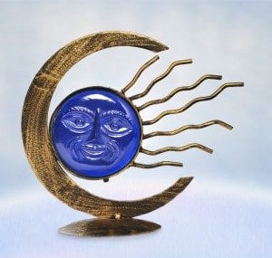 SunCrescent_lr_rev